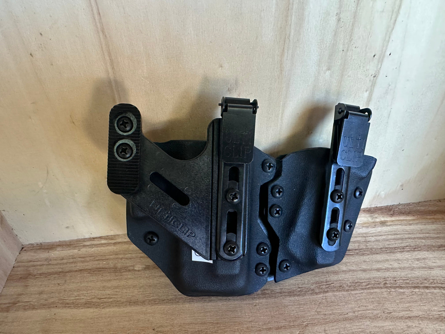 THE LIBERTAS  GLOCK G17/19/22/23/26/27/45 and MAGAZINE CARRIER AIWB- APPENDIX INSIDE THE WAISTBAND